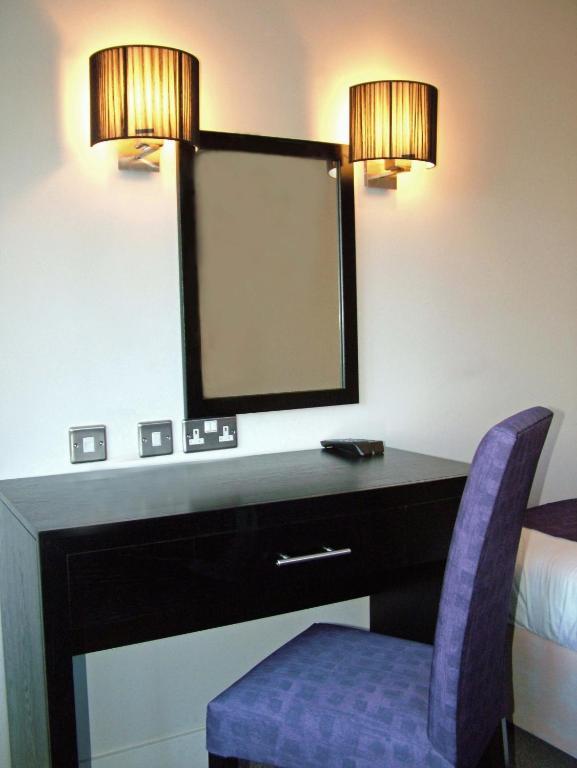 The Abbey Lodge Hotel Bradford  Room photo