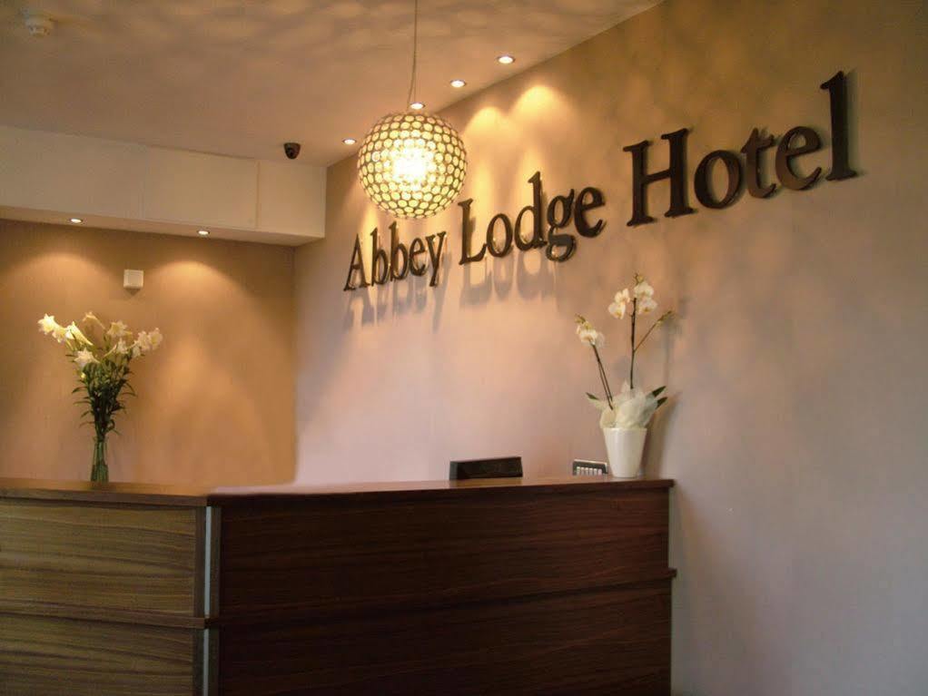The Abbey Lodge Hotel Bradford  Exterior photo